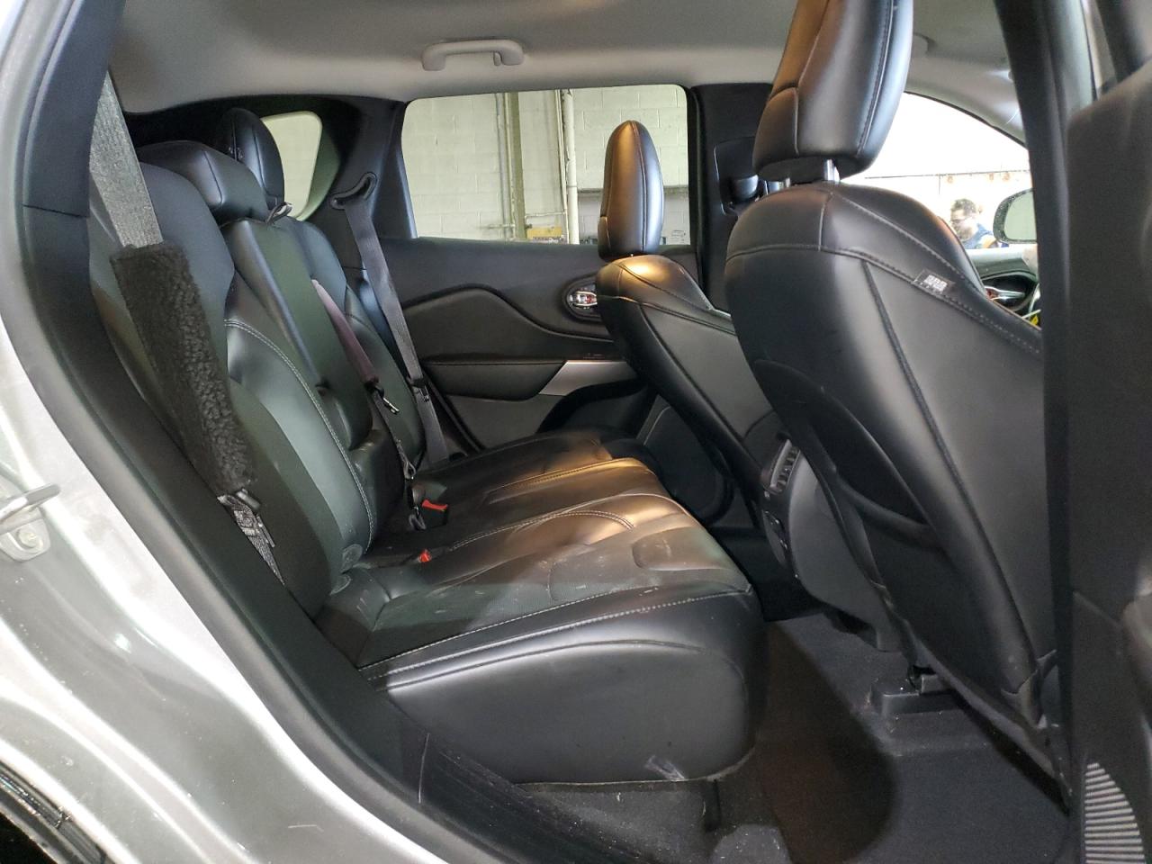 2020 Jeep Grand Cherokee VIN 1C4PJMDX0LD563444 Copart auction photo, front end damage thumbnail 11