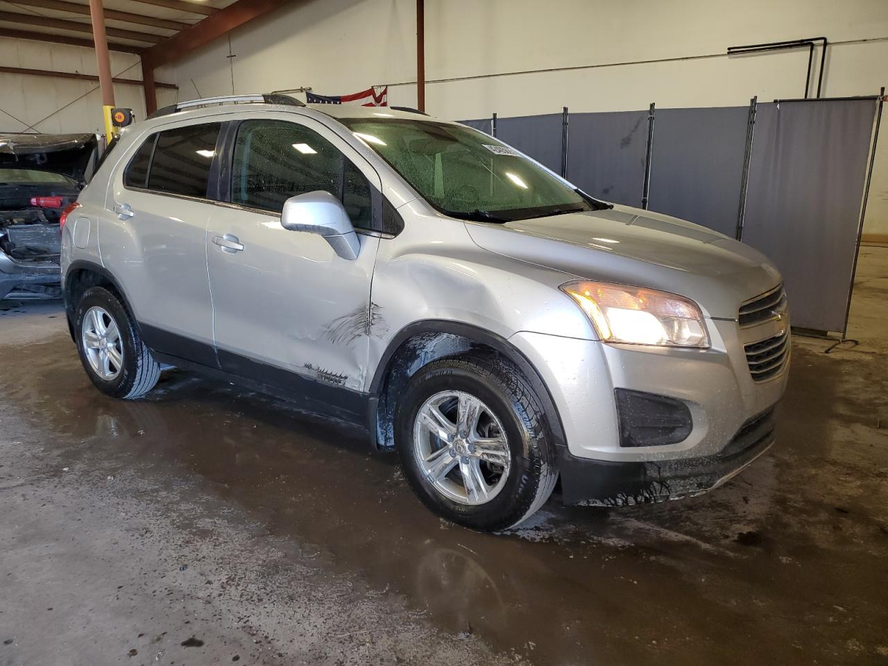 2016 Chevrolet Trax VIN KL7CJPSB2GB568652 Copart auction photo, side / rear end damage thumbnail 4