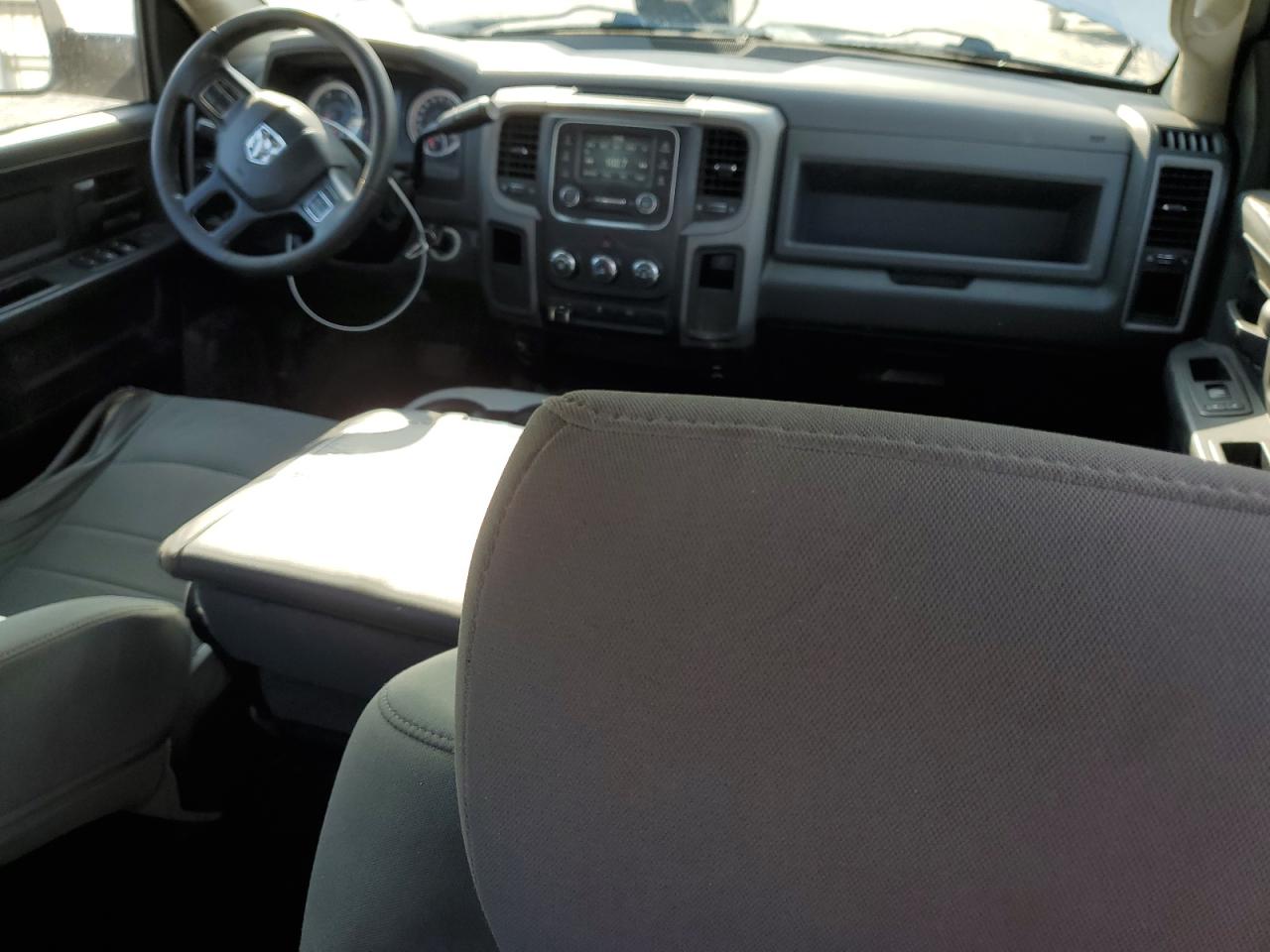 2015 RAM 3500 VIN 3C63R3GL4FG703407 Copart auction photo, all over damage thumbnail 8