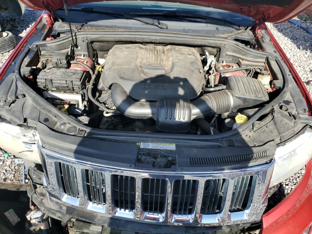 2011 Jeep Grand Cherokee VIN 1J4RS4GG2BC531966 Copart auction photo, front end damage thumbnail 12