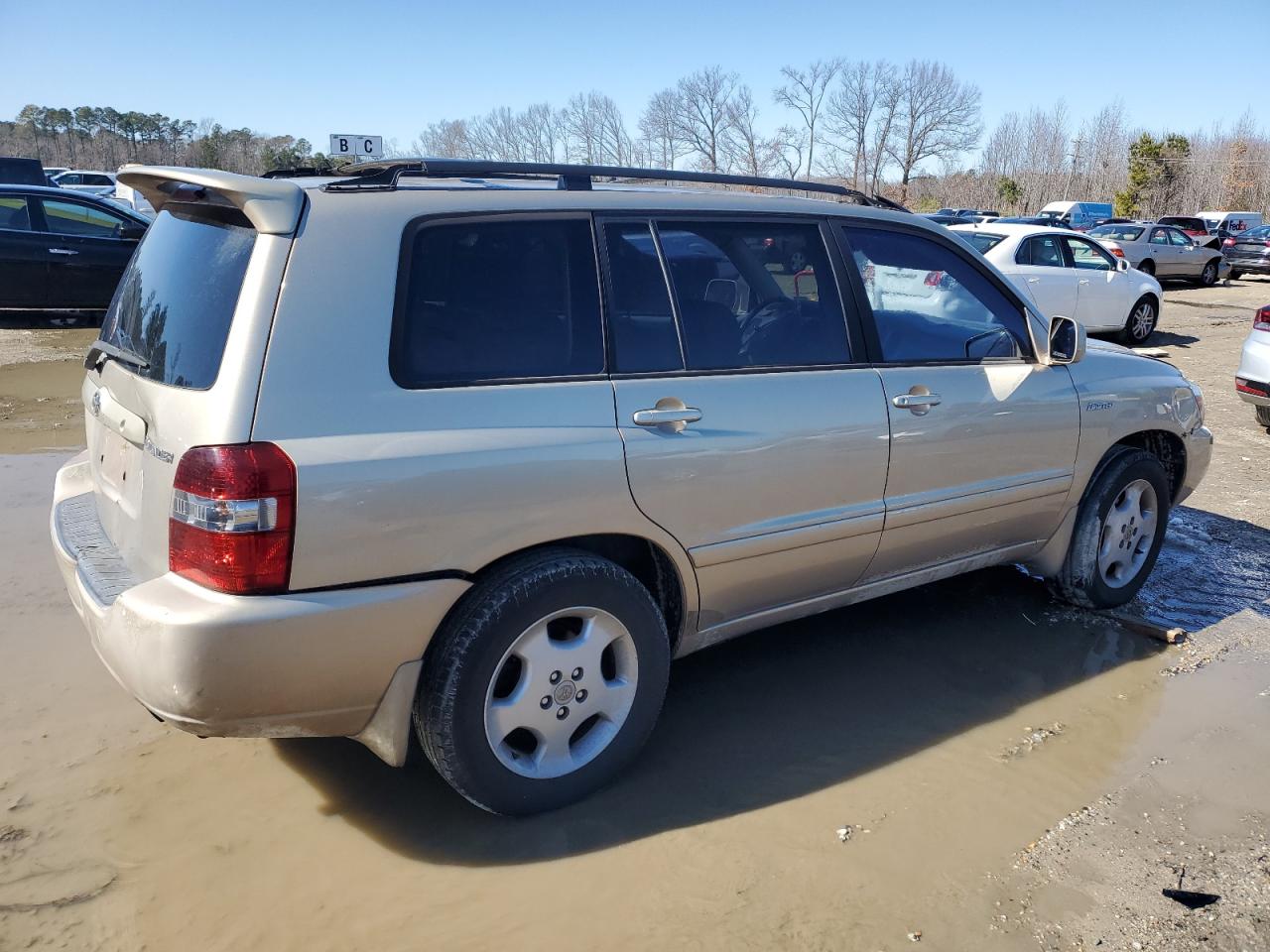 2004 Toyota Highlander VIN JTEDP21A440029227 Copart auction photo, rear end / front end damage thumbnail 3