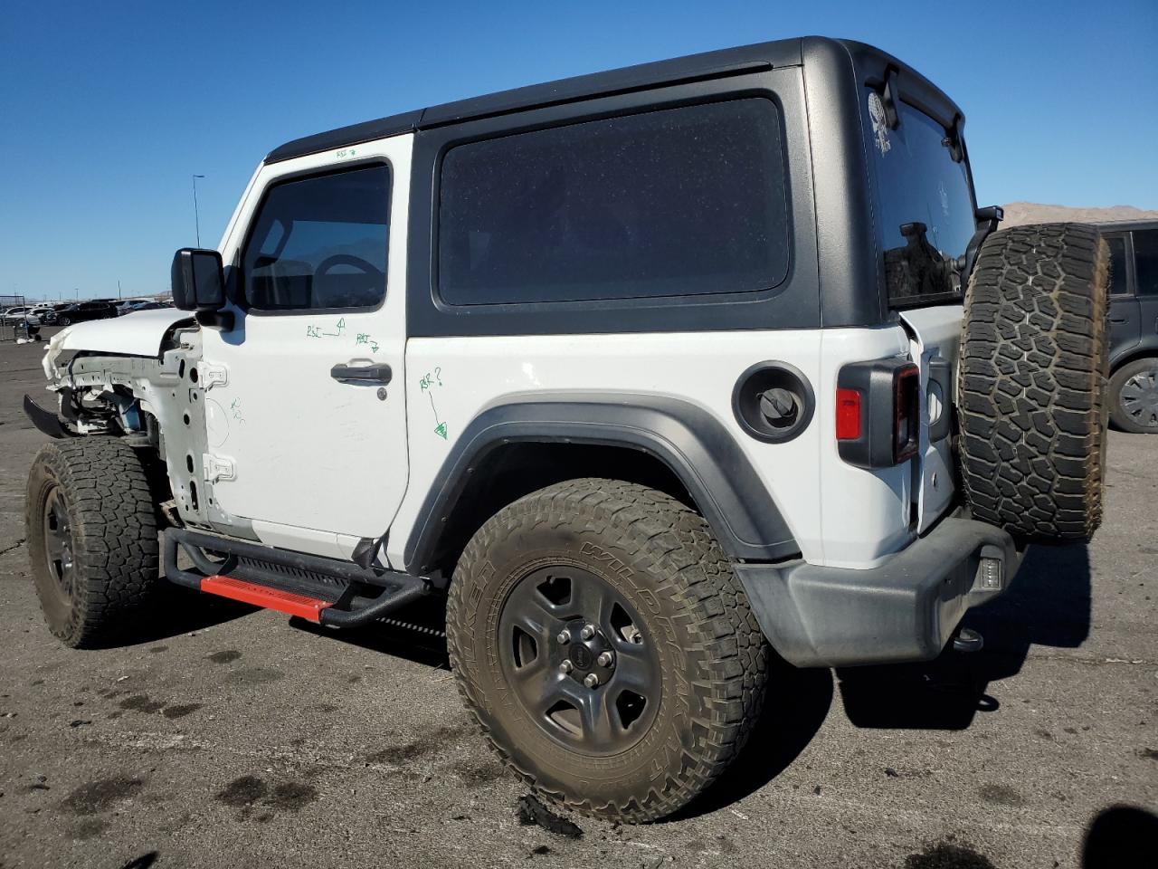 2020 Jeep Wrangler VIN 1C4GJXAG4LW140067 Copart auction photo, front end damage thumbnail 2
