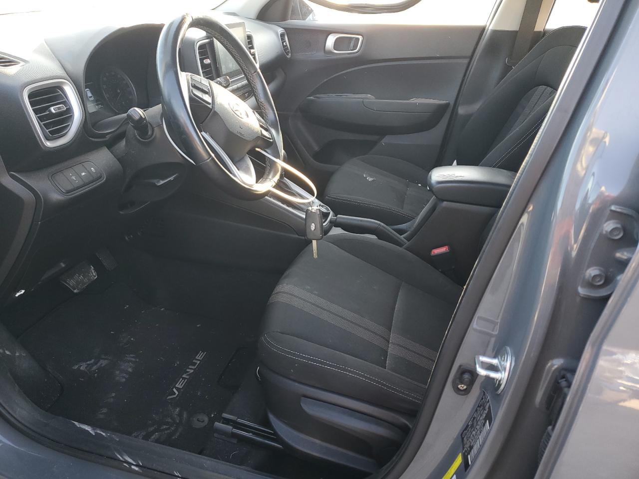 2021 Hyundai Venue VIN KMHRC8A34MU071878 Copart auction photo, side / minor dent/scratches damage thumbnail 7