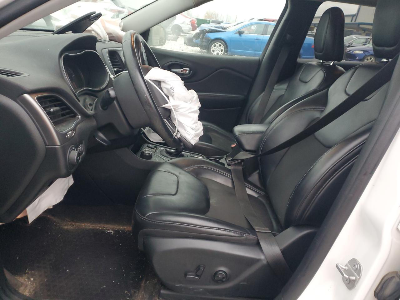 2019 Jeep Grand Cherokee VIN 1C4PJMLX4KD138907 Copart auction photo, front end / side damage thumbnail 7
