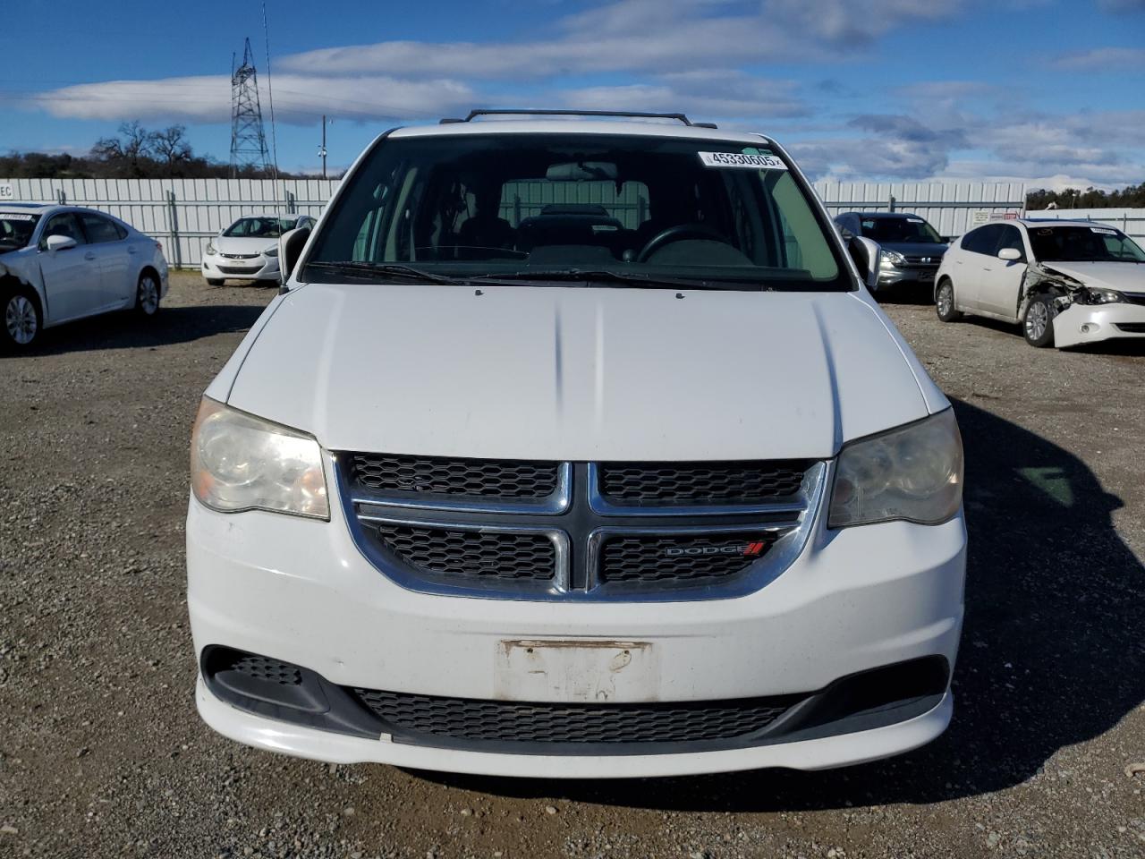 2014 Dodge Caravan VIN 2C4RDGCG7ER209620 Copart auction photo, water/flood / side damage thumbnail 5