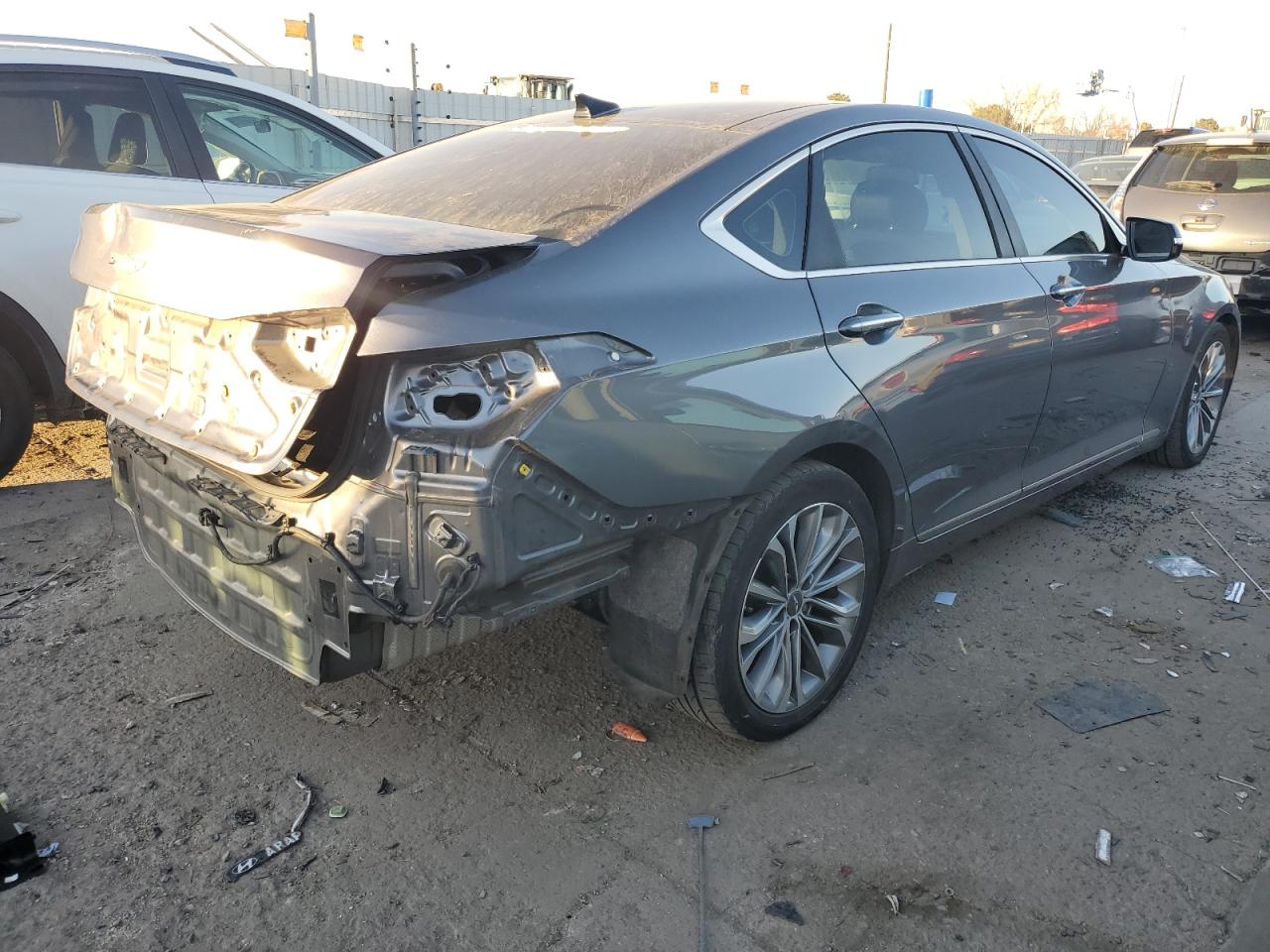 2015 Hyundai Genesis VIN KMHGN4JE8FU068447 Copart auction photo, rear end damage thumbnail 3