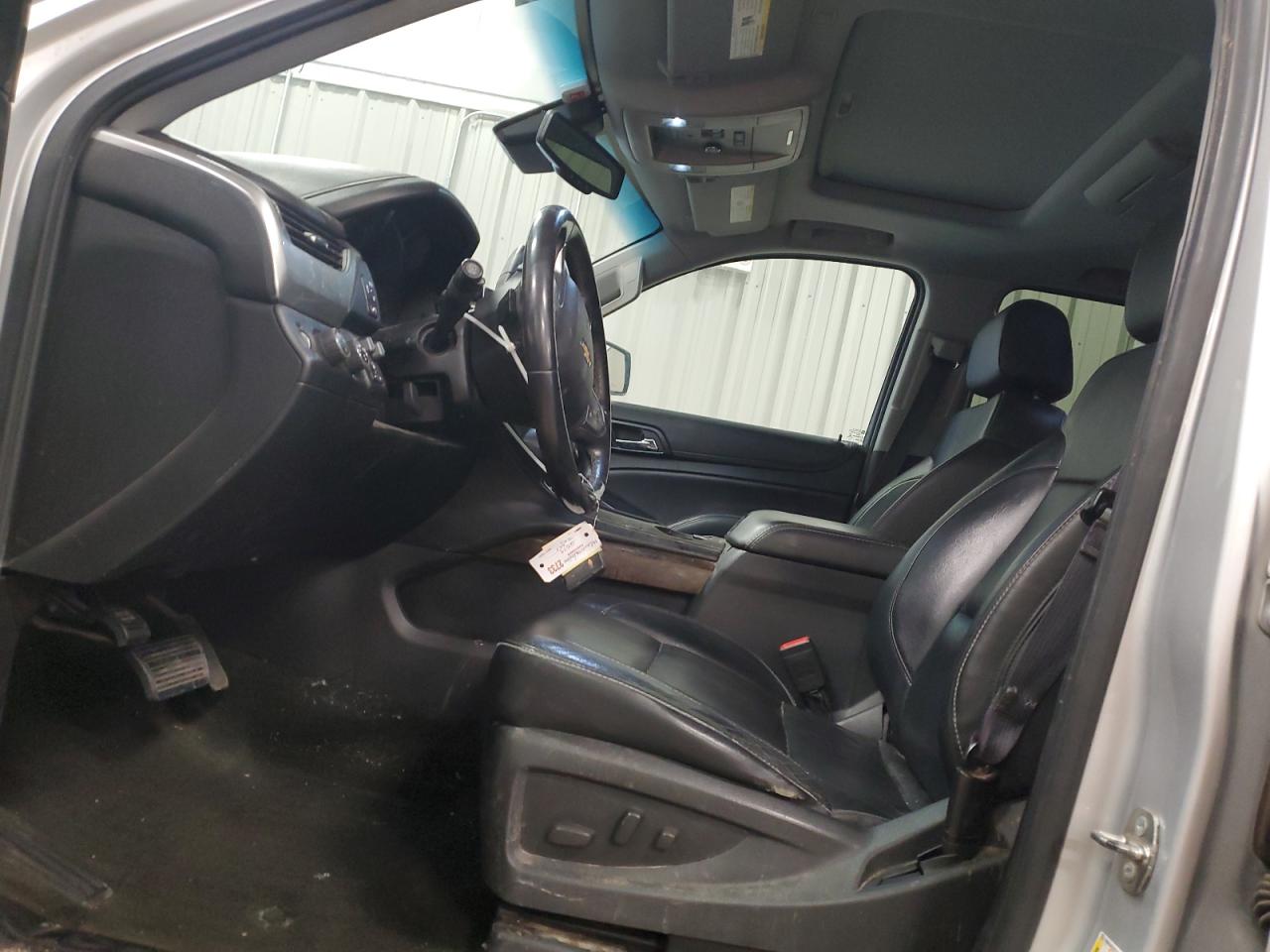 2015 Chevrolet Suburban VIN 1GNSKJKC5FR719885 Copart auction photo, front end damage thumbnail 7