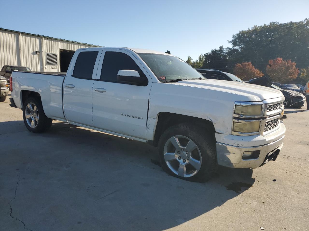 2014 Chevrolet Silverado VIN 1GCRCREC2EZ130337 Copart auction photo, front end damage thumbnail 4