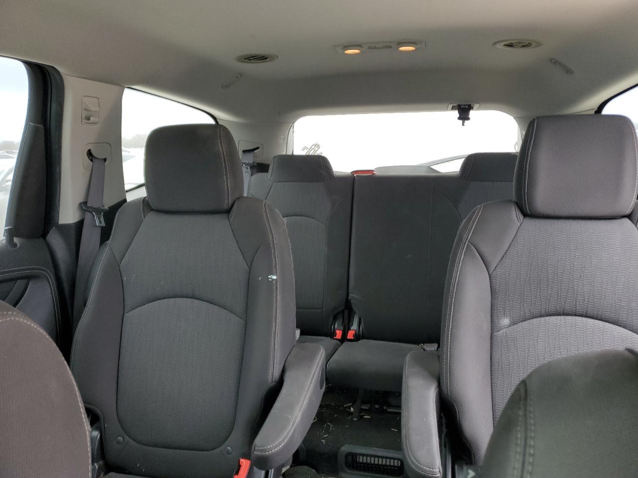 2015 Chevrolet Traverse VIN 1GNKRGKDXFJ359096 Copart auction photo, front end / minor dent/scratches damage thumbnail 10