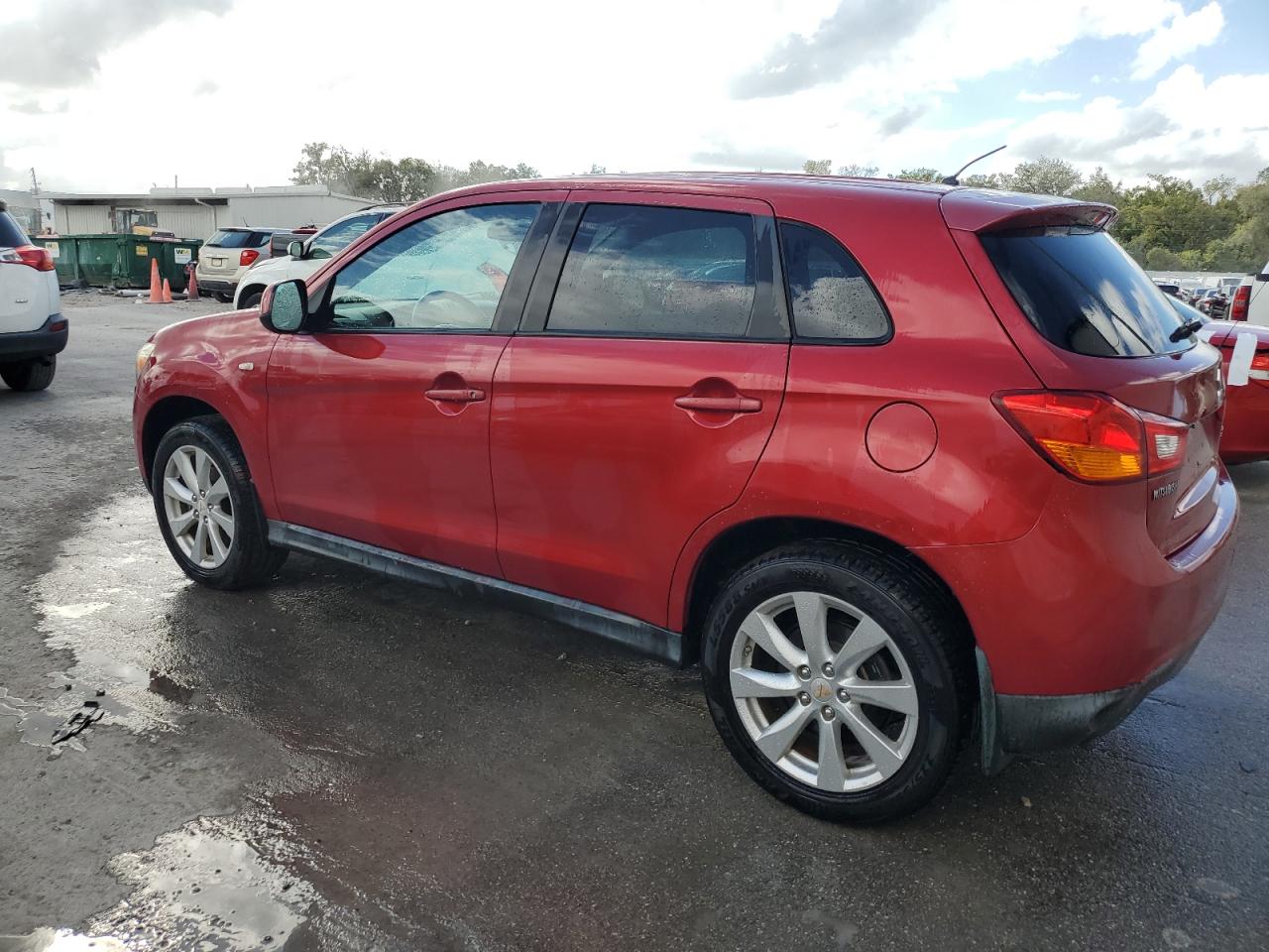 2015 Mitsubishi Outlander VIN 4A4AP3AU0FE007411 Copart auction photo, water/flood / minor dent/scratches damage thumbnail 2