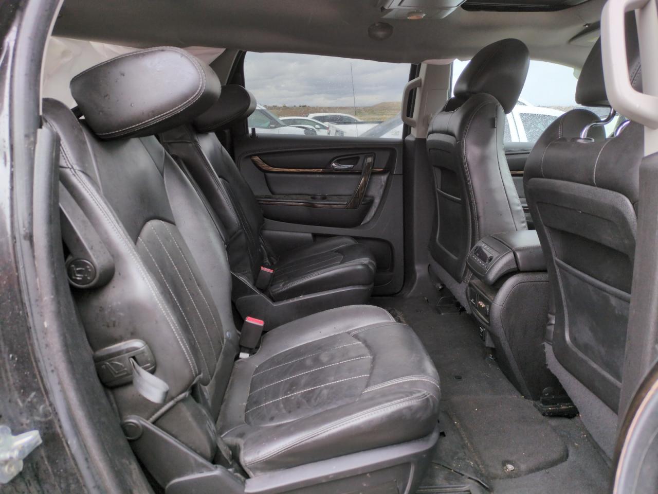 2016 GMC Acadia VIN 1GKKVTKD7GJ194188 Copart auction photo, front end / side damage thumbnail 10