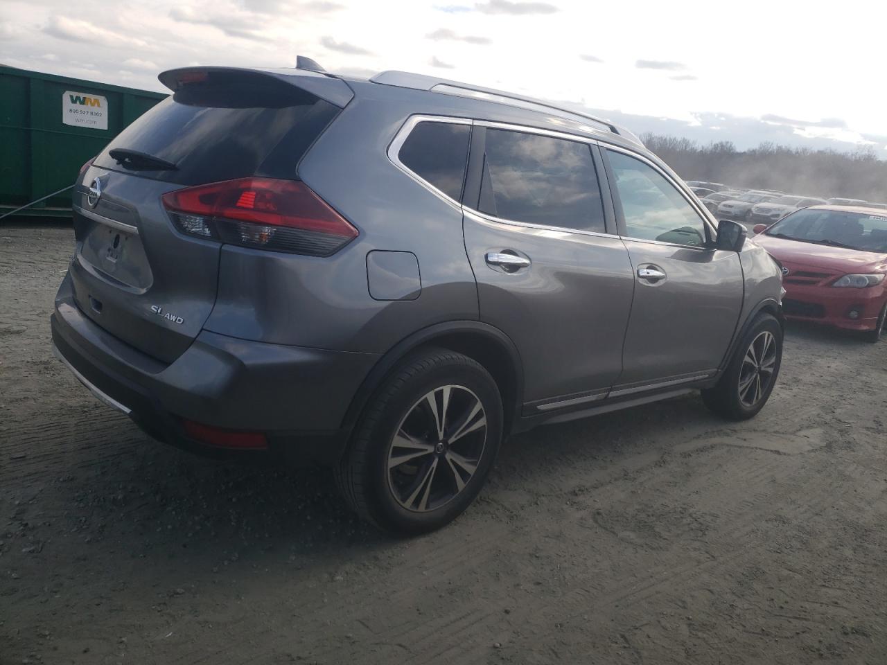 2018 Nissan Rogue VIN JN8AT2MV2JW317875 Copart auction photo, front end / side damage thumbnail 3