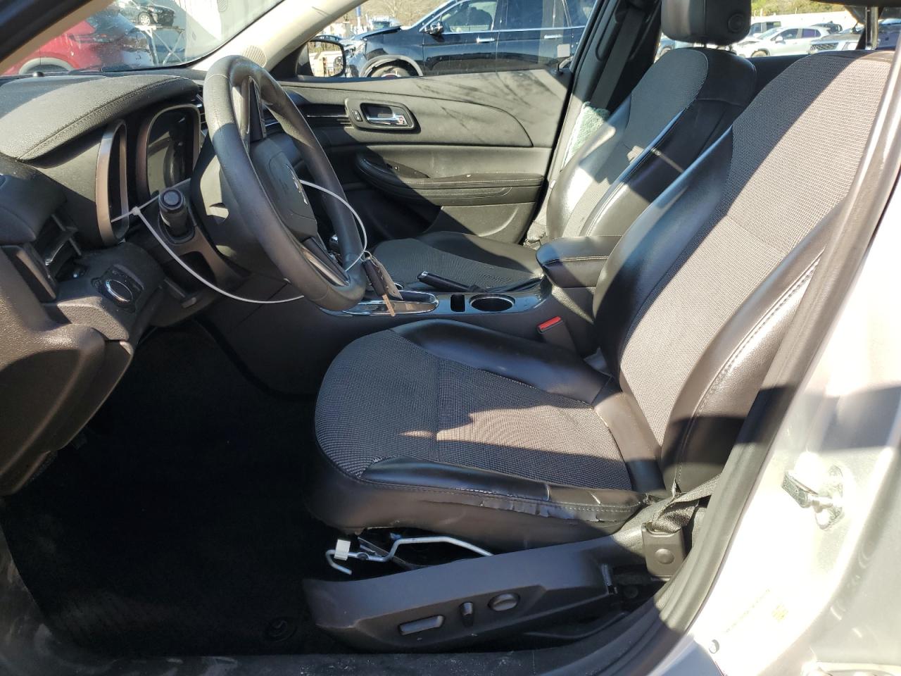 2015 Chevrolet Malibu VIN 1G11C5SL2FF192021 Copart auction photo, front end / minor dent/scratches damage thumbnail 7