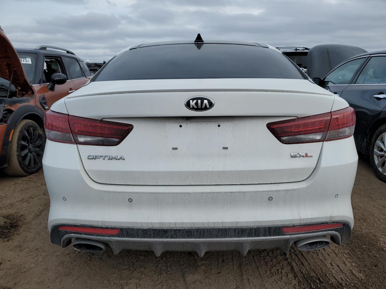 2018 KIA Optima VIN 5XXGV4L23JG216607 Copart auction photo, front end / minor dent/scratches damage thumbnail 6