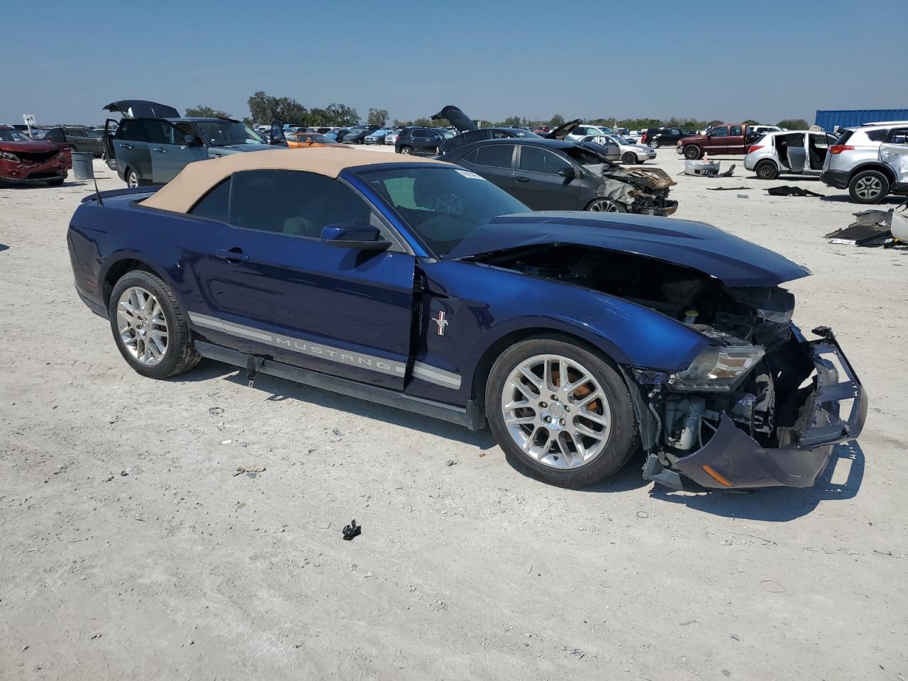 2012 Ford Mustang VIN 1ZVBP8EM5C5234119 Copart auction photo, front end / side damage thumbnail 4