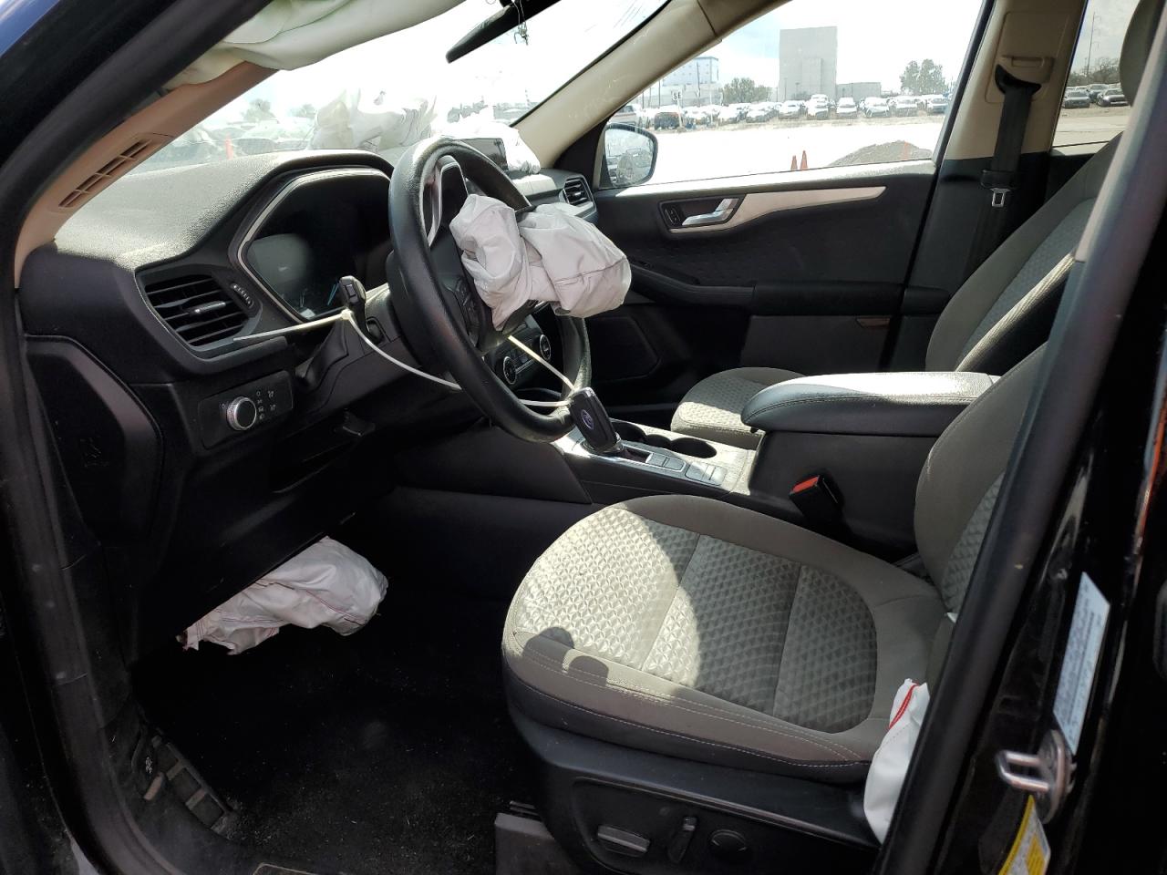 2020 Ford Escape VIN 1FMCU0G69LUC32052 Copart auction photo, front end damage thumbnail 7