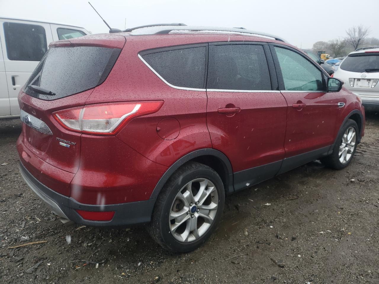 2015 Ford Escape VIN 1FMCU9JX2FUA98463 Copart auction photo, front end damage thumbnail 3