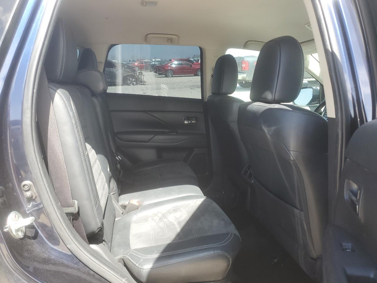 2019 Mitsubishi Outlander VIN JA4AD3A36KJ000532 Copart auction photo, undercarriage / front end damage thumbnail 11