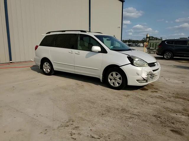 2004 Toyota Sienna VIN 5TDZA22C94S111530 Copart auction photo, front end damage thumbnail 12