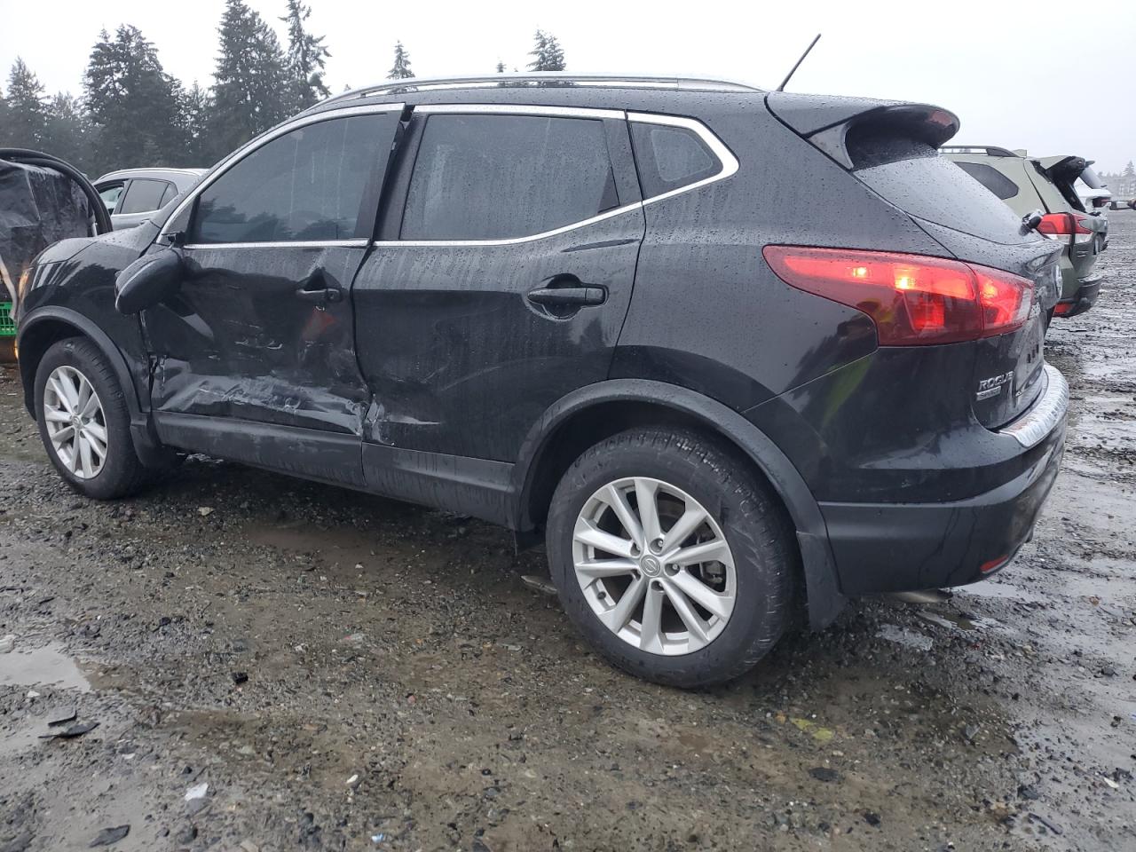 2017 Nissan Rogue VIN JN1BJ1CR9HW136547 Copart auction photo, side damage thumbnail 2