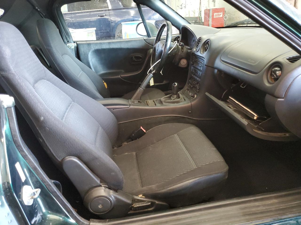 2000 Mazda MX-5 VIN JM1NB3534Y0155537 Copart auction photo, rear end / minor dent/scratches damage thumbnail 10
