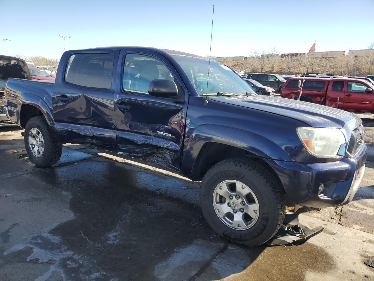 2013 Toyota Tacoma VIN 3TMLU4EN1DM128974 Copart auction photo, side damage thumbnail 4