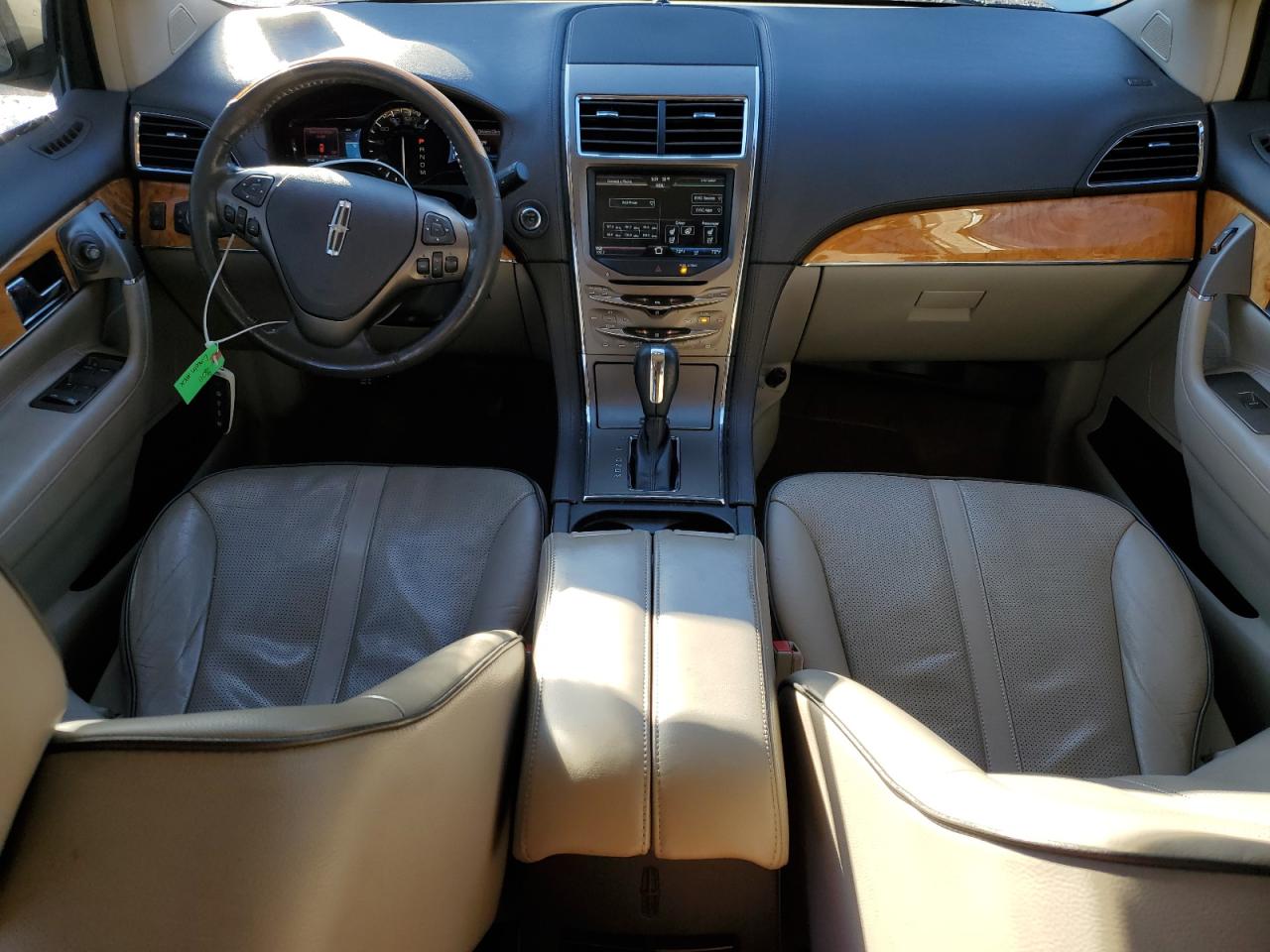 2011 Lincoln MKX VIN 2LMDJ8JK3BBJ12631 Copart auction photo, front end / all over damage thumbnail 8
