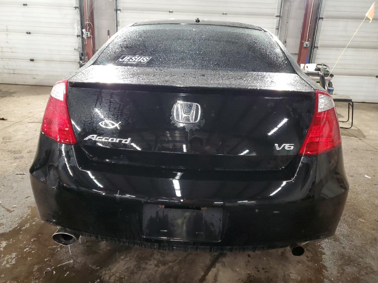 2009 Honda Accord VIN 1HGCS228X9A002529 Copart auction photo, front end damage thumbnail 6