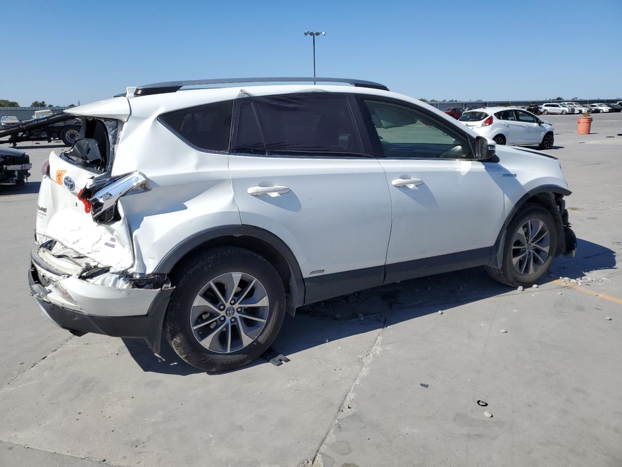 2018 Toyota RAV 4 VIN JTMRJREV3JD185068 Copart auction photo, all over damage thumbnail 3