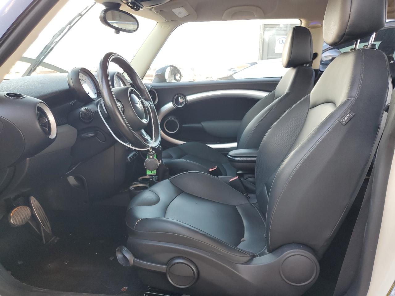 2011 MINI Cooper VIN WMWSV3C51BTY10710 Copart auction photo, front end damage thumbnail 7