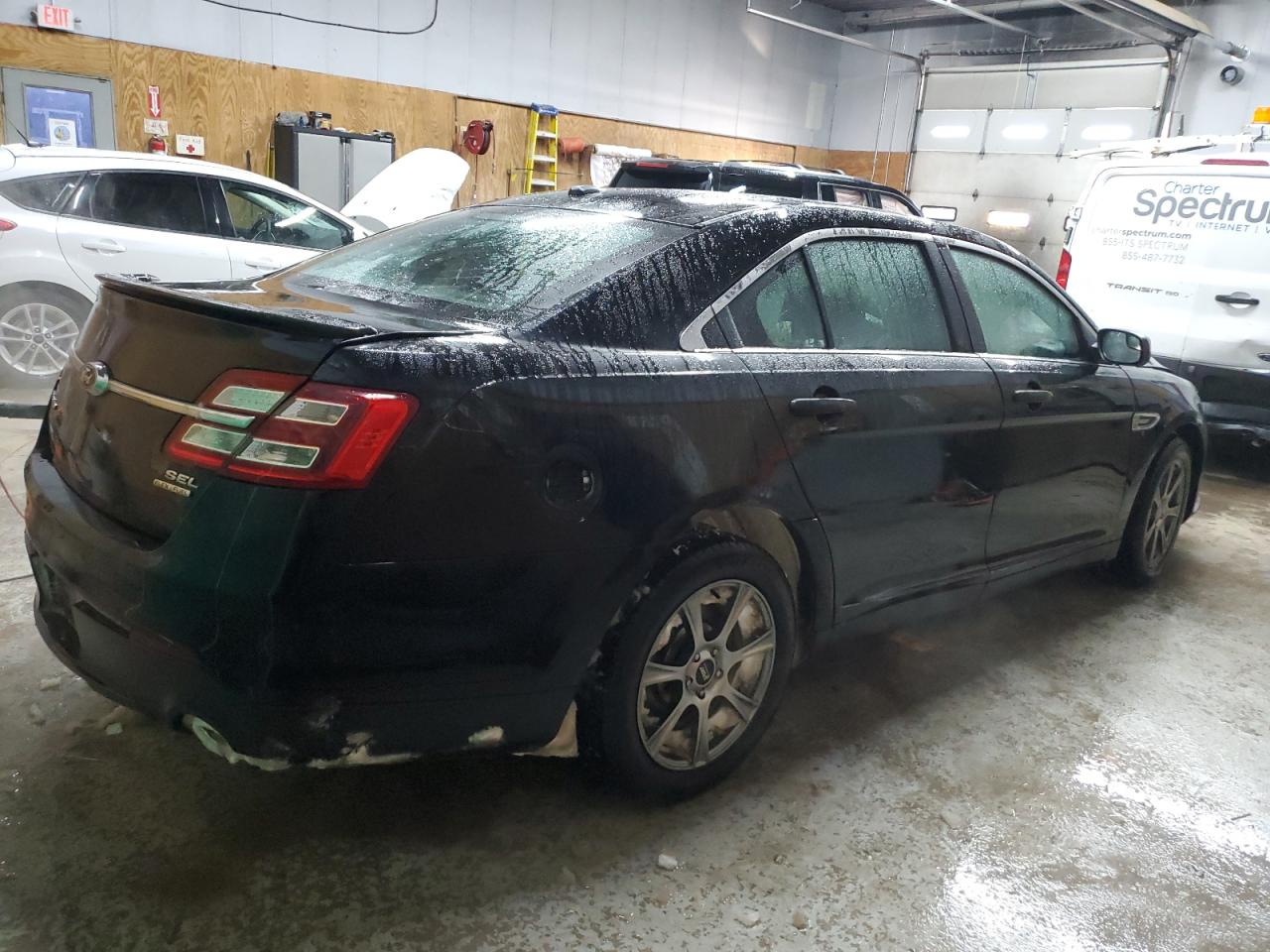 2016 Ford Taurus VIN 1FAHP2E8XGG131338 Copart auction photo, front end / minor dent/scratches damage thumbnail 3