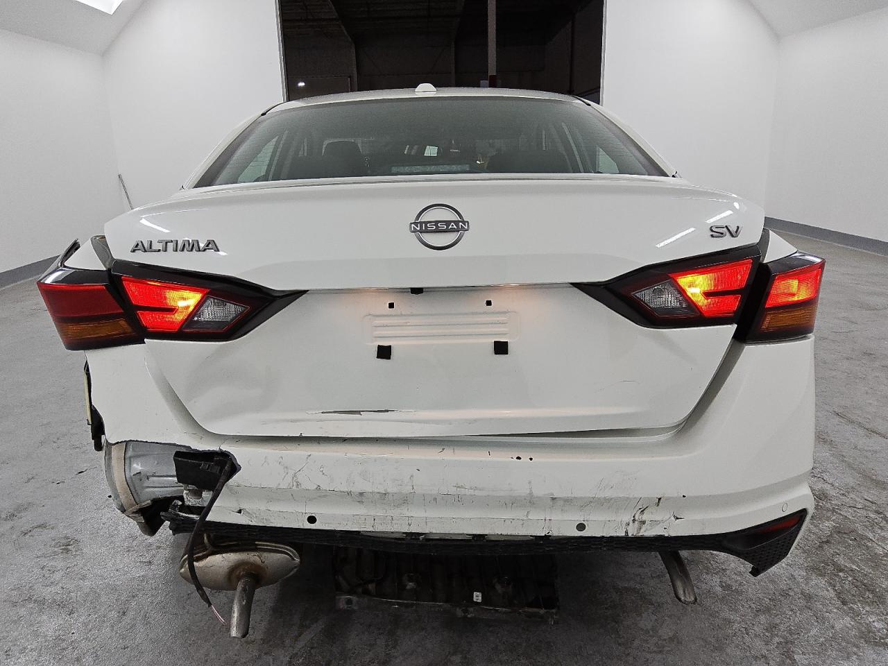 2024 Nissan Altima VIN 1N4BL4DV8RN394821 Copart auction photo, rear end damage thumbnail 6