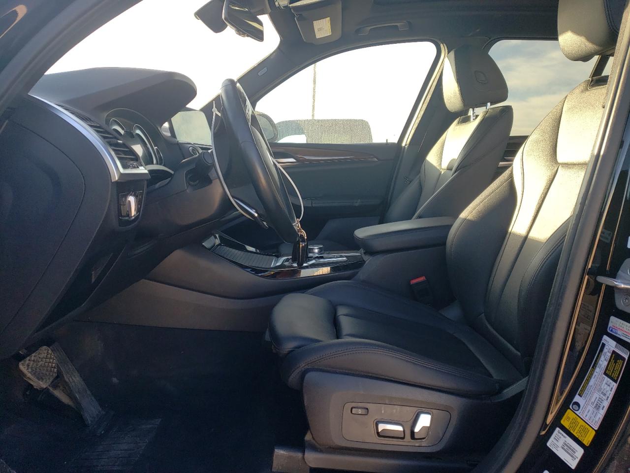 2019 BMW X3 VIN 5UXTR7C53KLF24393 Copart auction photo, front end damage thumbnail 7
