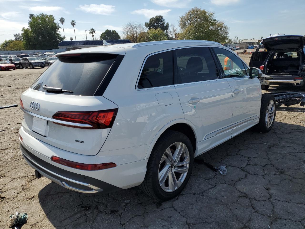 2023 Audi Q7 VIN WA1ACBF76PD017751 Copart auction photo, front end damage thumbnail 3