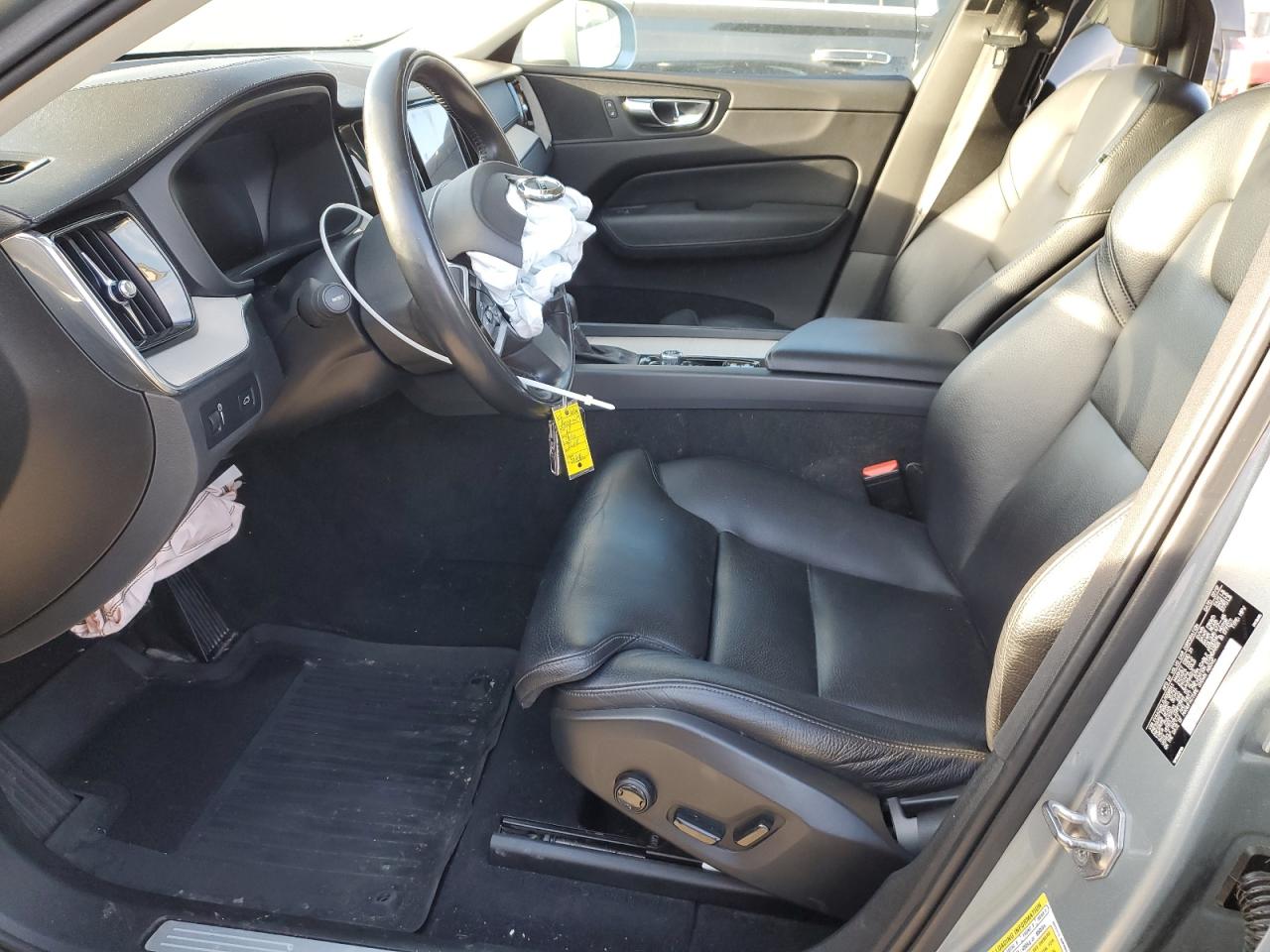 2018 Volvo XC60 VIN YV4A22RL0J1006641 Copart auction photo, front end / side damage thumbnail 7