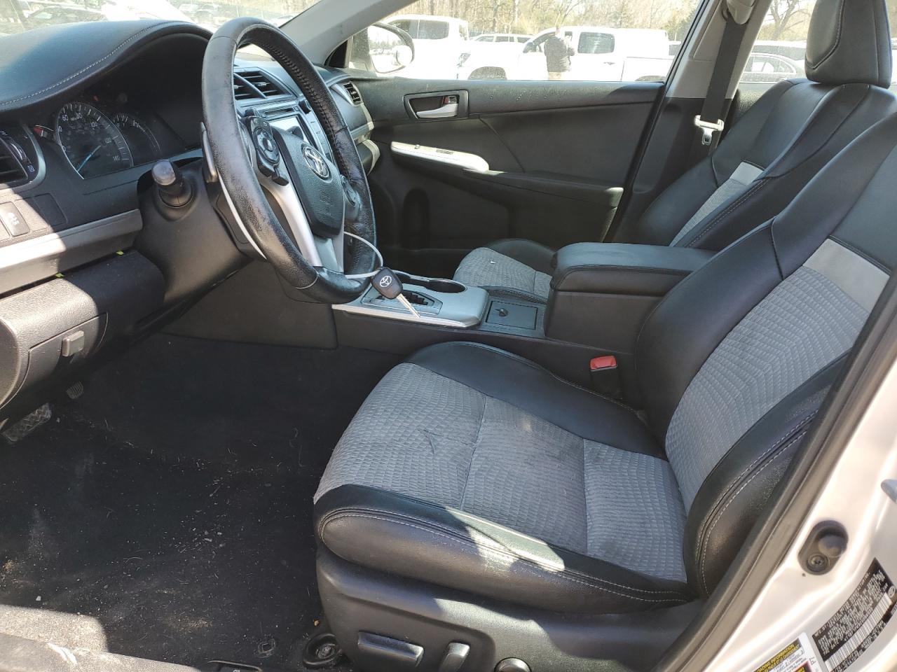 2012 Toyota Camry VIN 4T1BF1FK9CU086939 Copart auction photo, front end / minor dent/scratches damage thumbnail 7