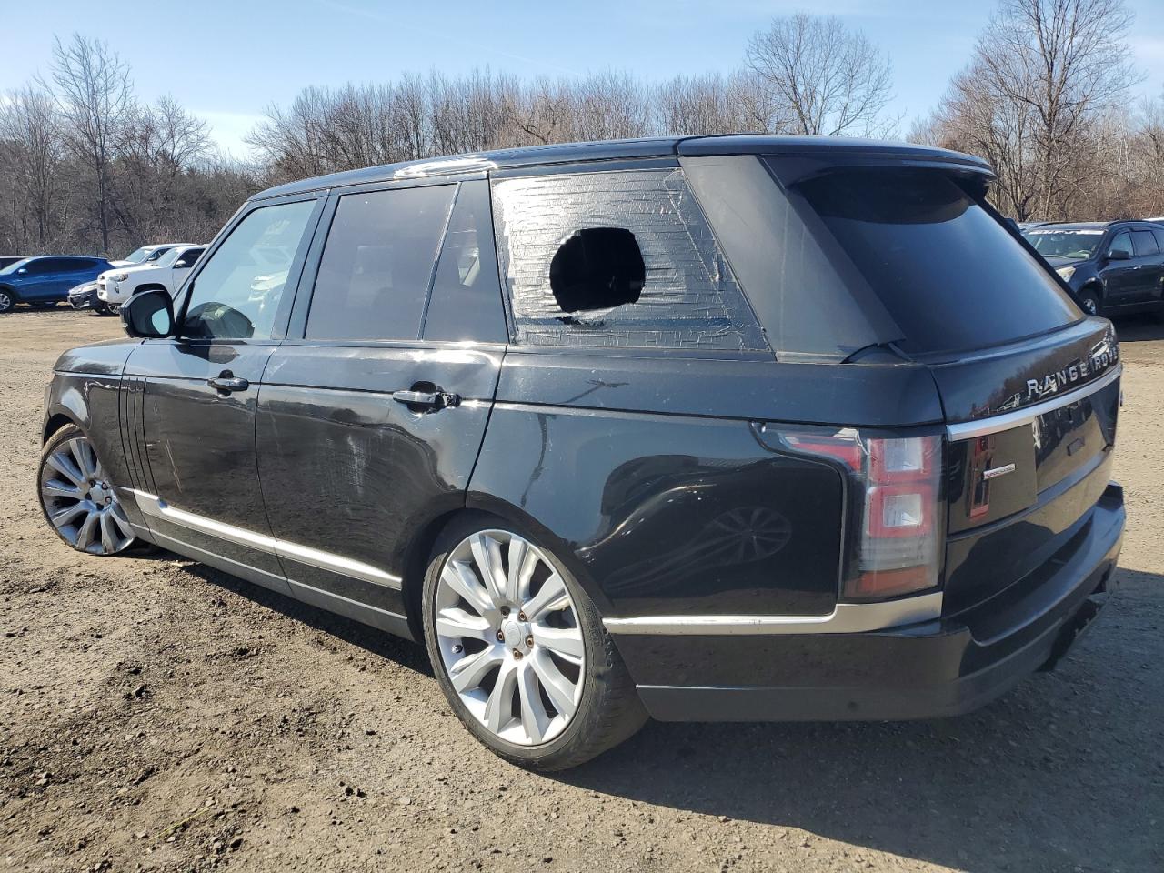 2015 Land Rover Range Rover VIN SALGS2TF2FA241400 Copart auction photo, undercarriage / minor dent/scratches damage thumbnail 2
