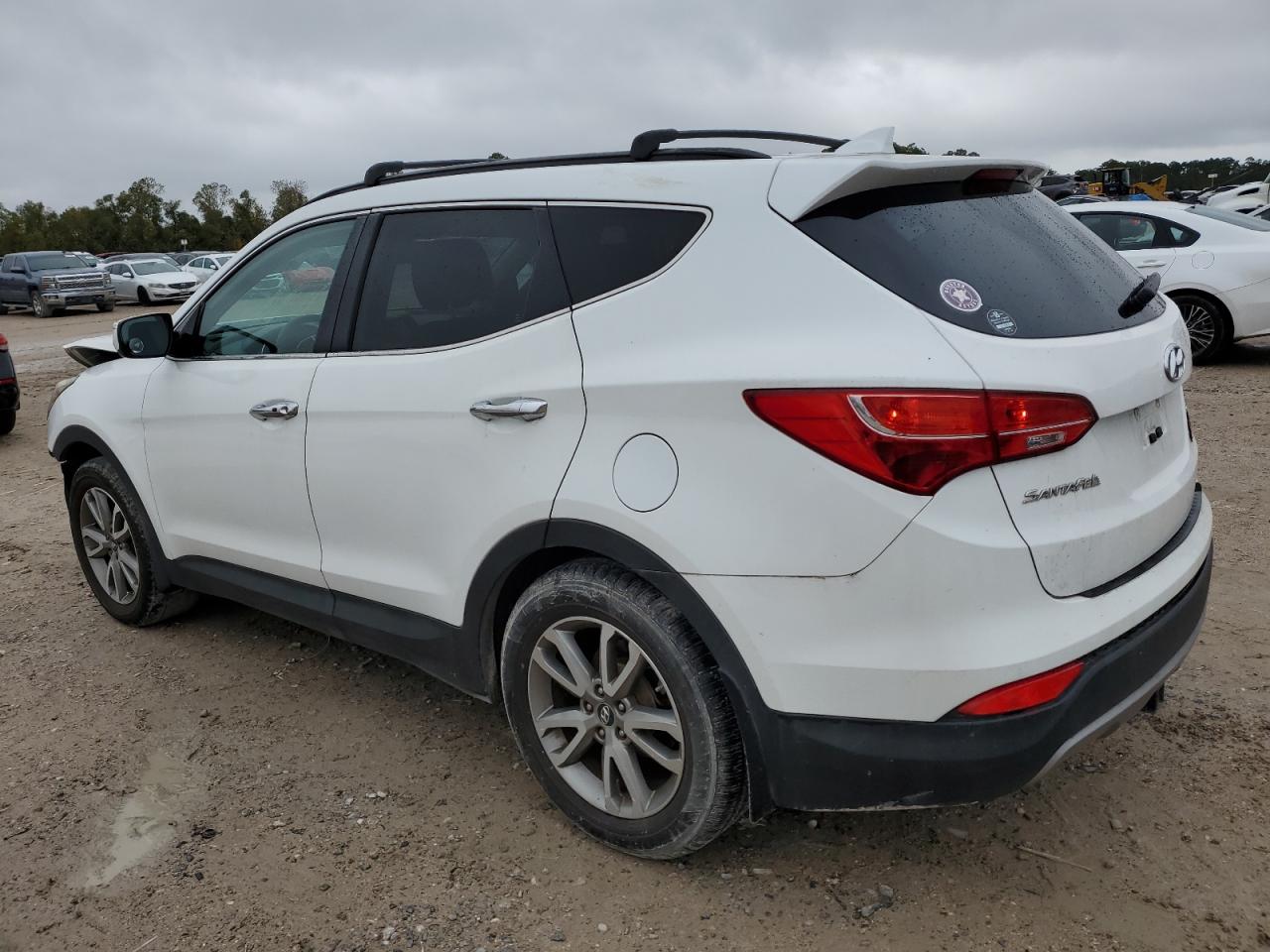 2014 Hyundai Santa Fe VIN 5XYZU3LA9EG125176 Copart auction photo, front end damage thumbnail 2
