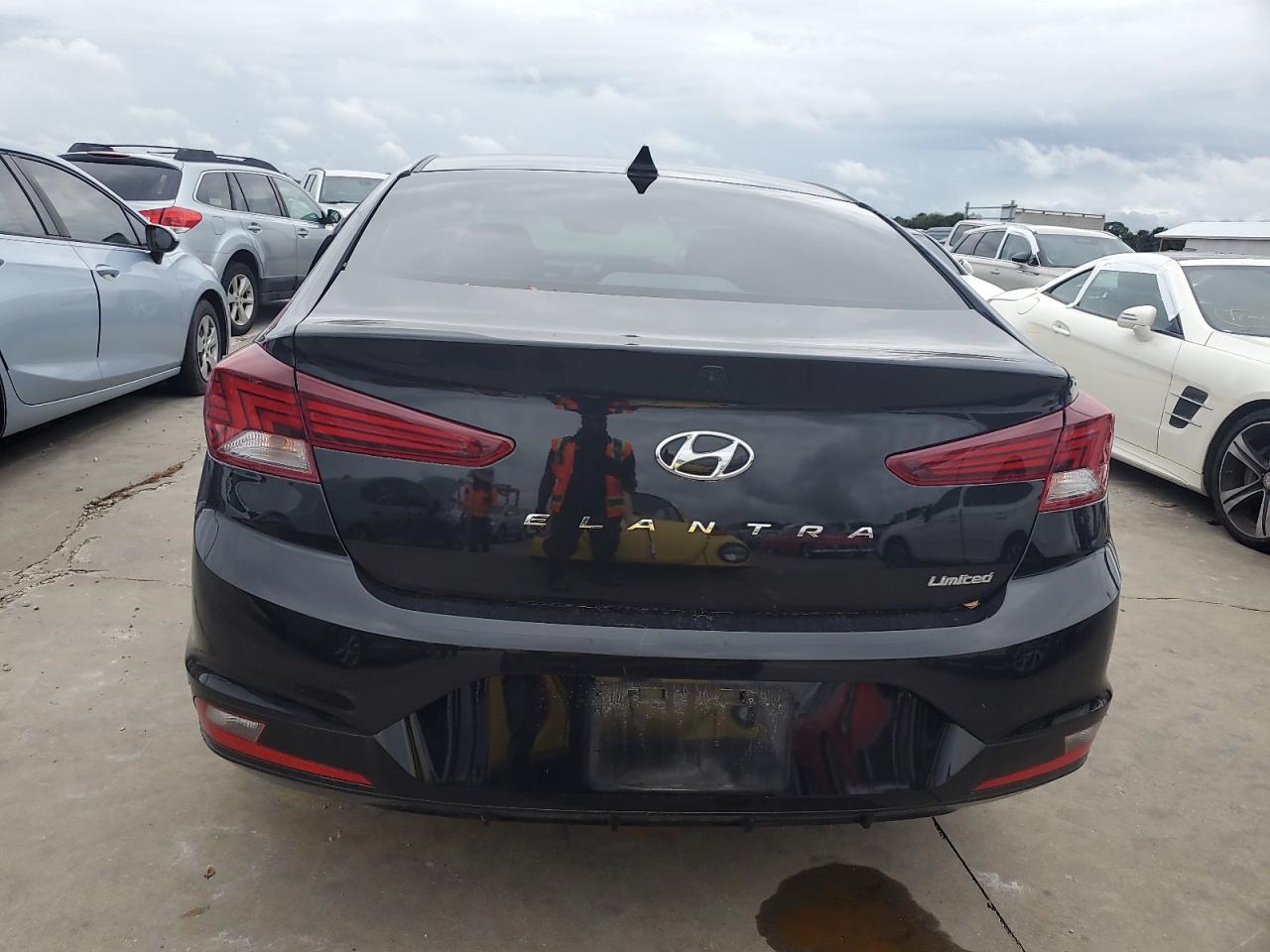2020 Hyundai Elantra VIN 5NPD84LF2LH554732 Copart auction photo, water/flood damage thumbnail 6