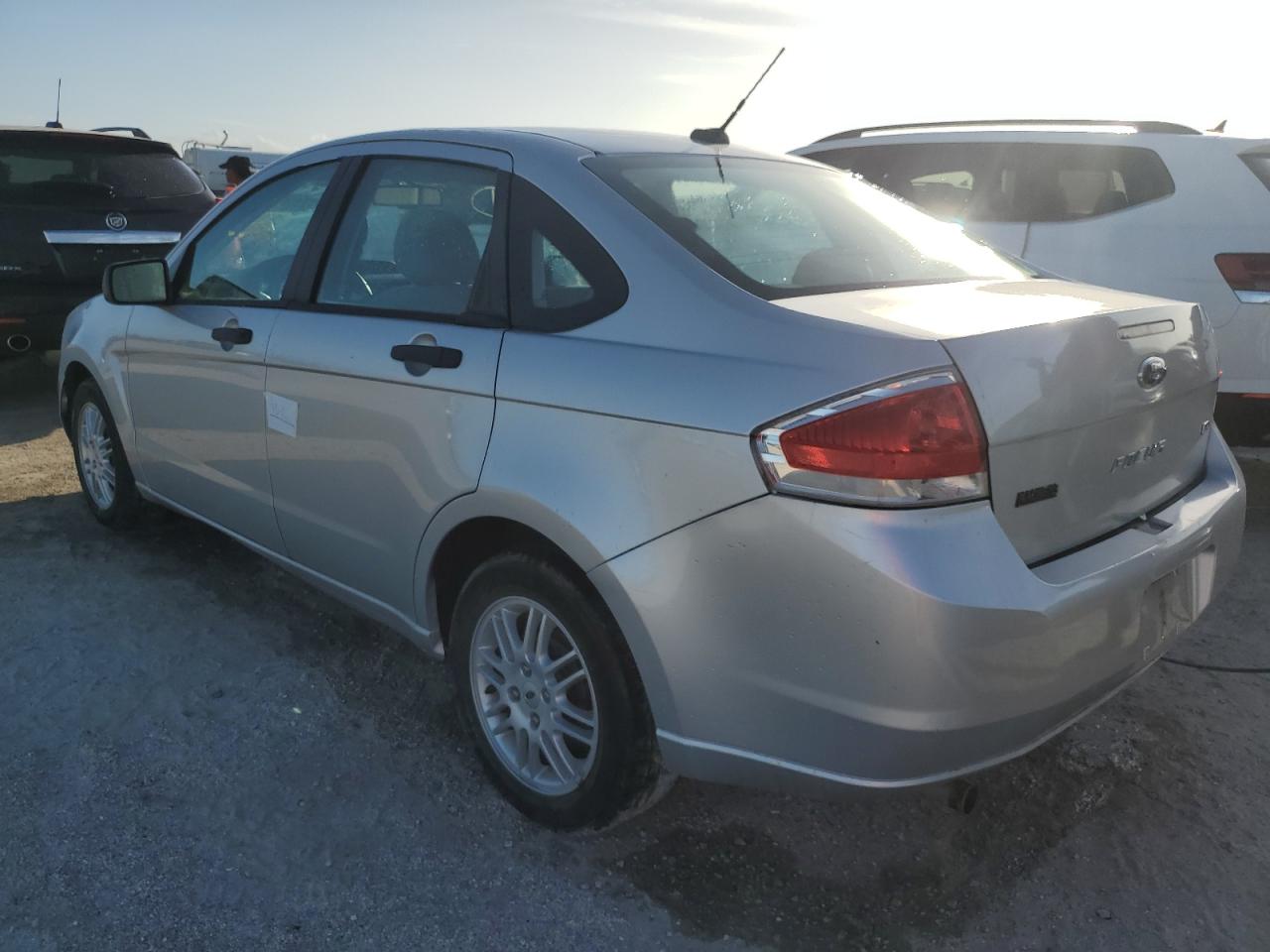 2010 Ford Focus VIN 1FAHP3FN7AW122586 Copart auction photo, water/flood damage thumbnail 2