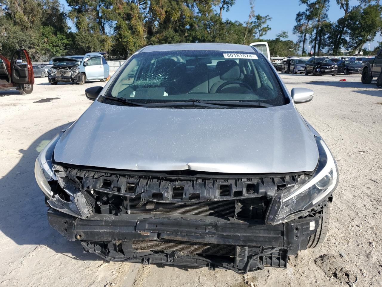 2018 KIA Forte VIN 3KPFK4A73JE211855 Copart auction photo, front end / minor dent/scratches damage thumbnail 5