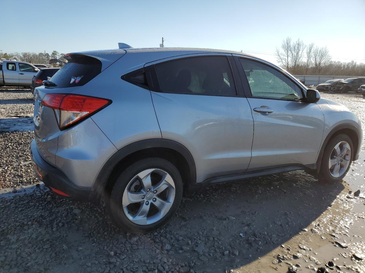 2019 Honda HR-V VIN 3CZRU5H36KM728827 Copart auction photo, front end / side damage thumbnail 3