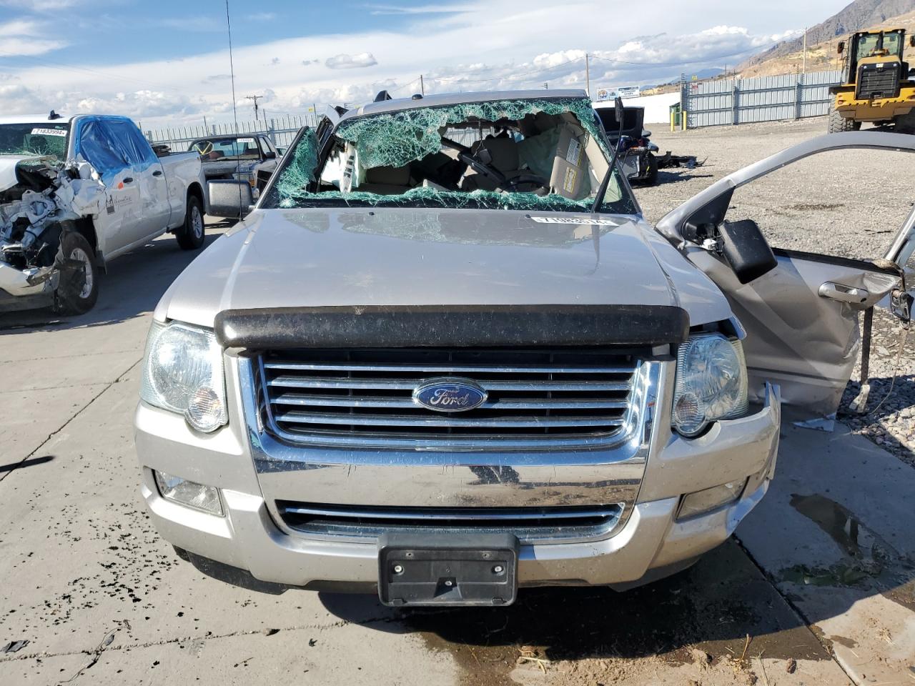 2008 Ford Explorer VIN 1FMEU73E18UB15619 Copart auction photo, all over damage thumbnail 5
