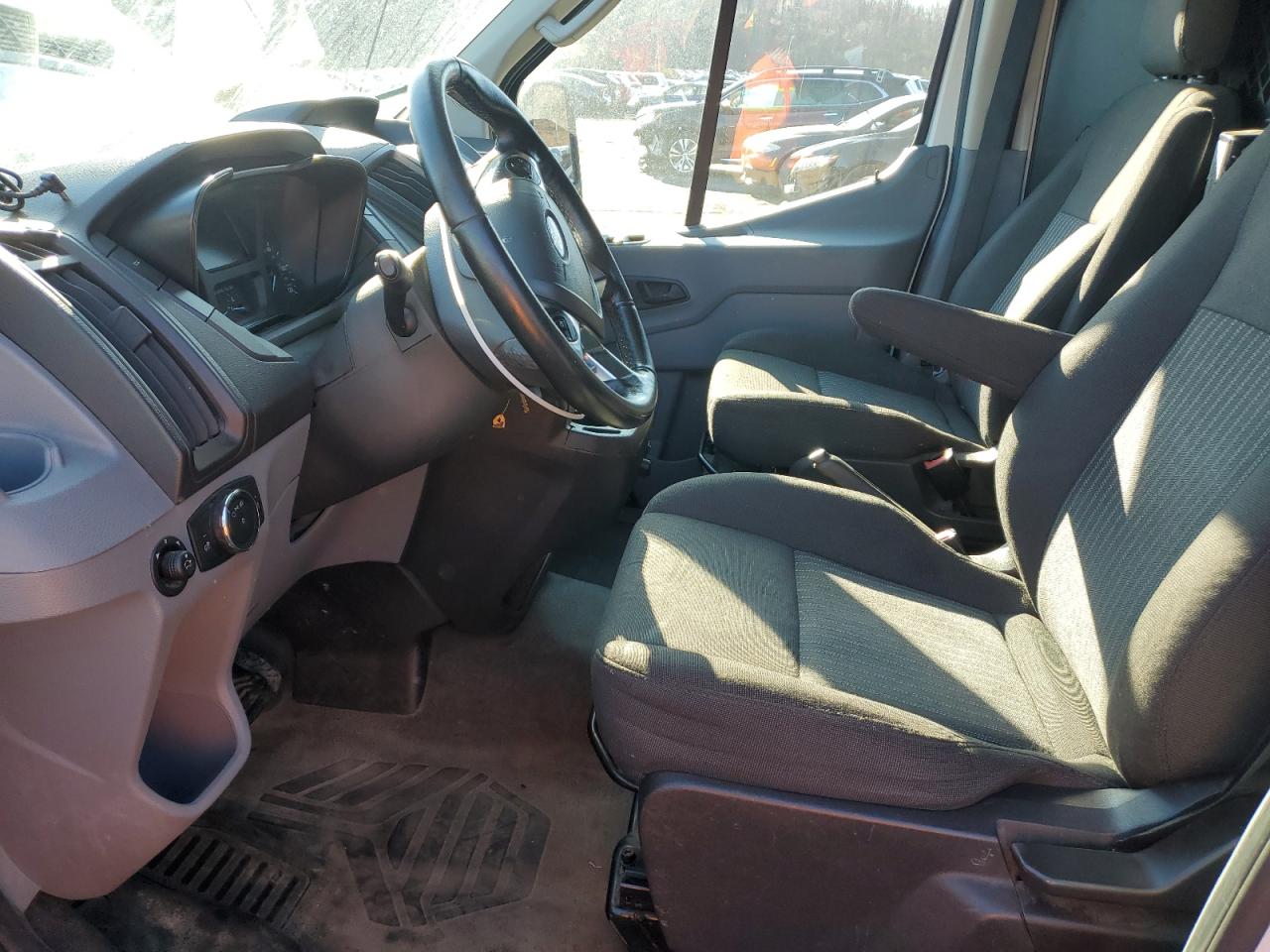 2016 Ford Transit VIN 1FTYE2CV6GKA80927 Copart auction photo, minor dent/scratches damage thumbnail 7