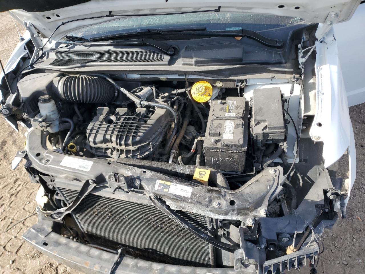 2019 Dodge Caravan VIN 2C4RDGCG5KR564488 Copart auction photo, side / front end damage thumbnail 14