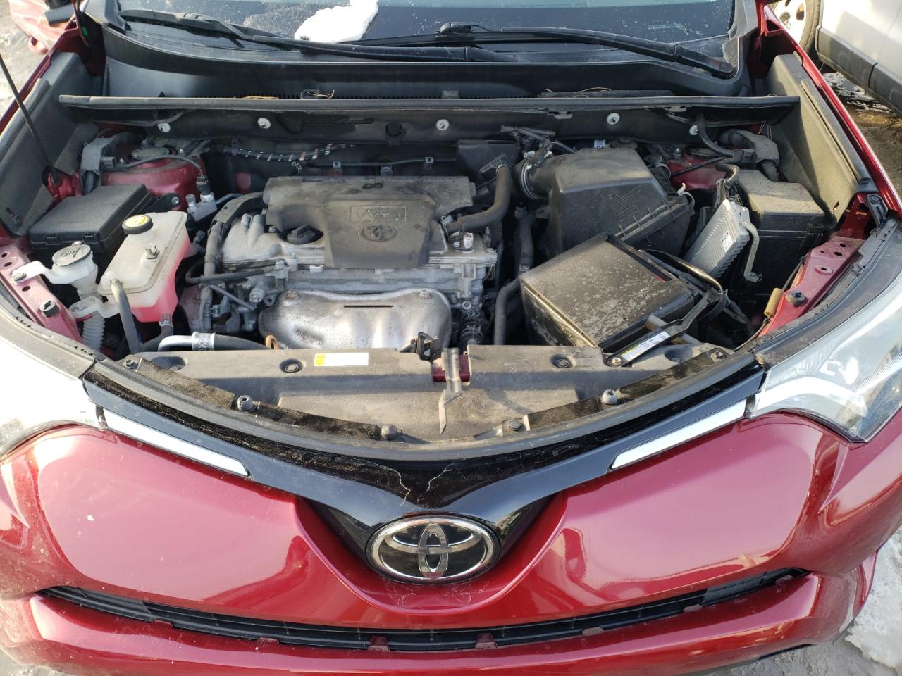 2018 Toyota RAV 4 VIN 2T3BFREVXJW821118 Copart auction photo, side / front end damage thumbnail 12