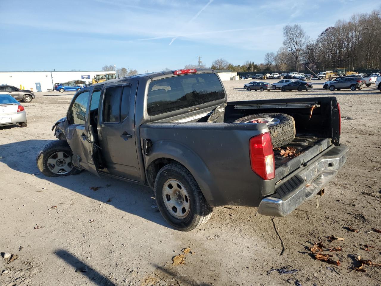 2005 Nissan Navara (Frontier) VIN 1N6AD07U15C461566 Copart auction photo, all over / undercarriage damage thumbnail 2