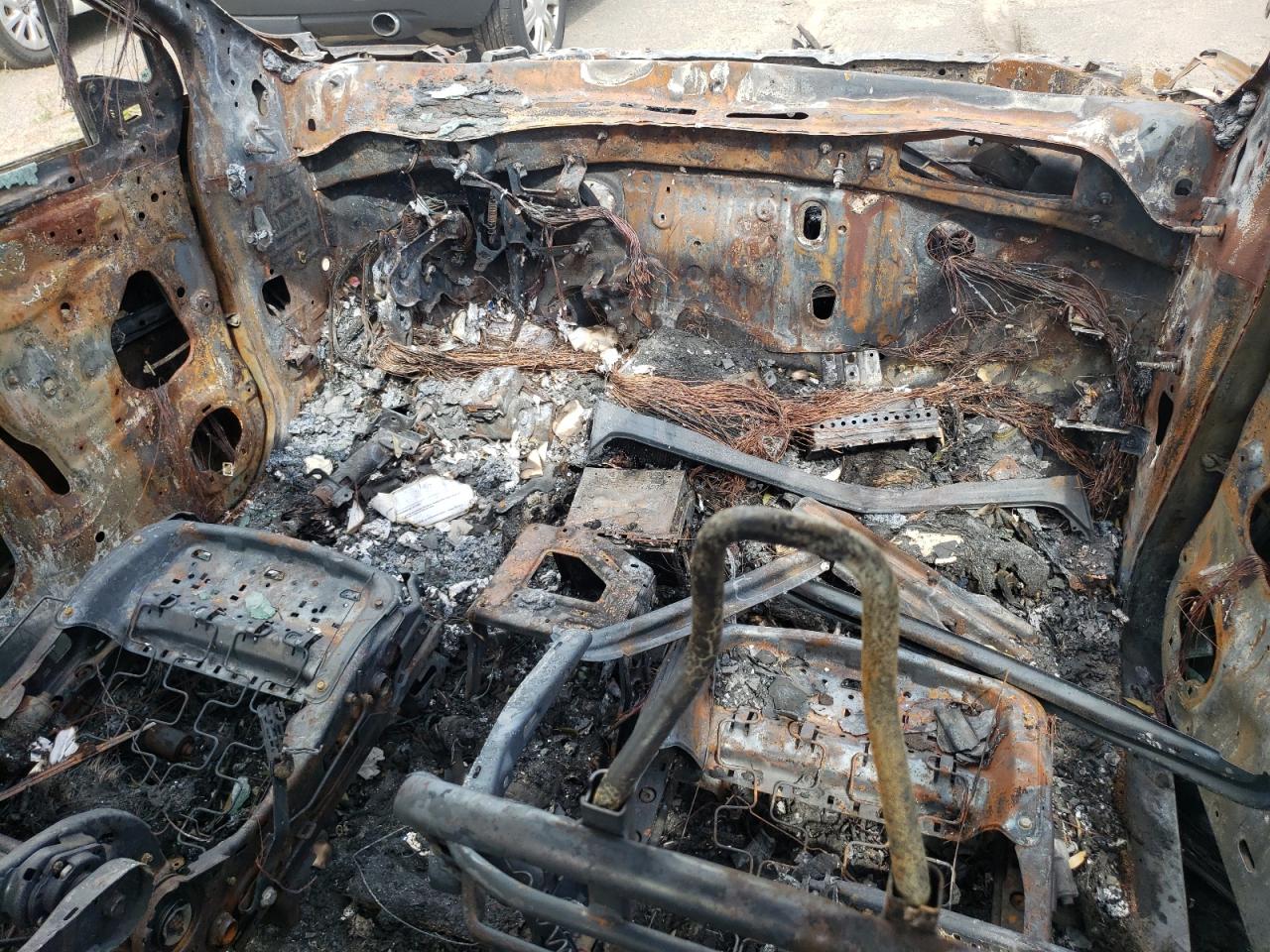 2020 Honda Ridgeline VIN 5FPYK3F78LB001607 Copart auction photo, burn damage thumbnail 8