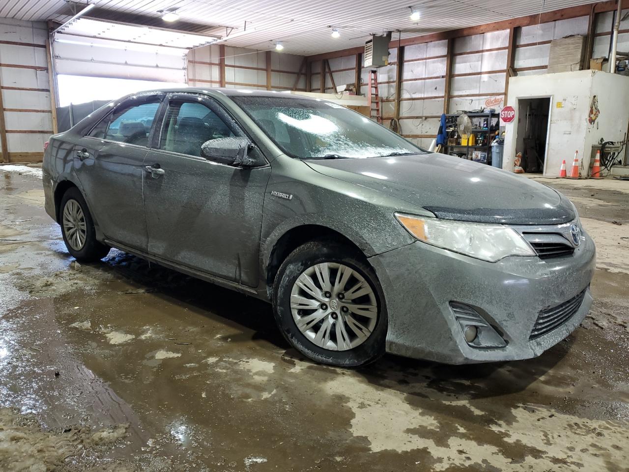 2012 Toyota Camry VIN 4T1BD1FK0CU013612 Copart auction photo, mechanical / minor dent/scratches damage thumbnail 4