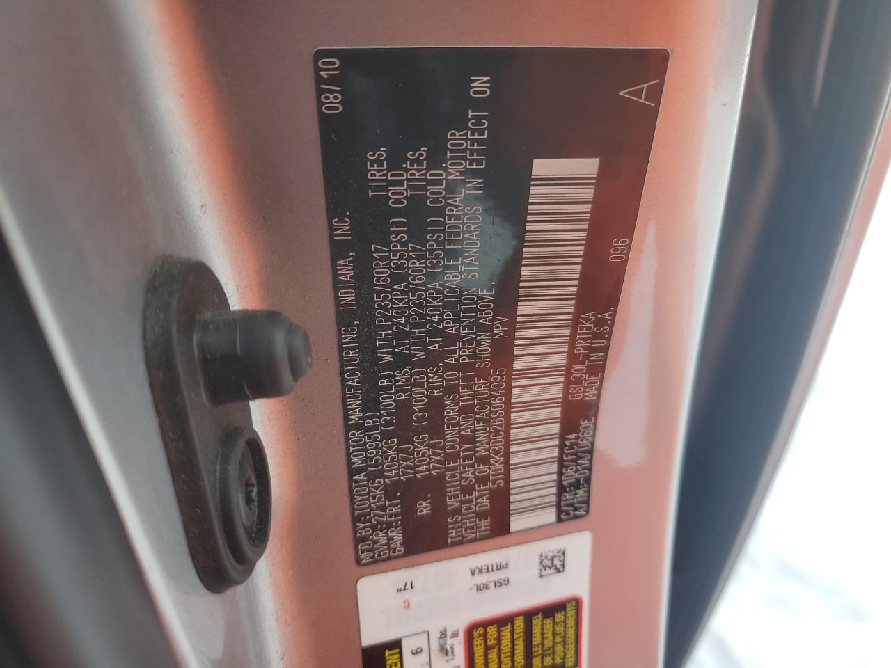 2011 Toyota Sienna VIN 5TDKK3DC2BS064095 Copart auction photo, minor dent/scratches damage thumbnail 13